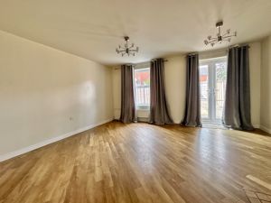 Photo 15- click for photo gallery